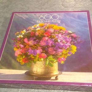 FX. Schmid A bouquet of Meadow Flowers Puzzle 600 Pieces Like NEW From Germany
